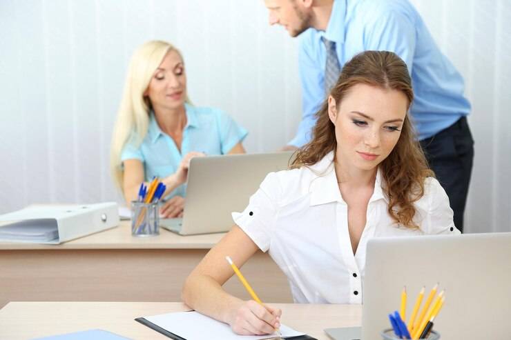 Специалист по работе с претензиями