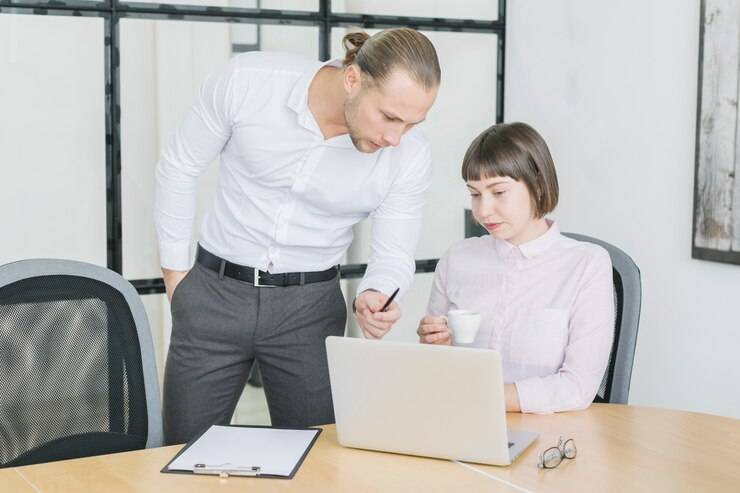 Специалист по работе с претензиями